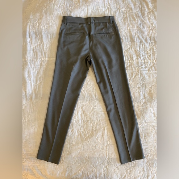 Men’s 28x30 Gray Dress Pants Haggar H26 - Picture 2 of 4